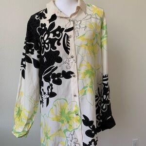 Nancy Boleyn Floral Button-Up Shirt with Black and Yellow Accents